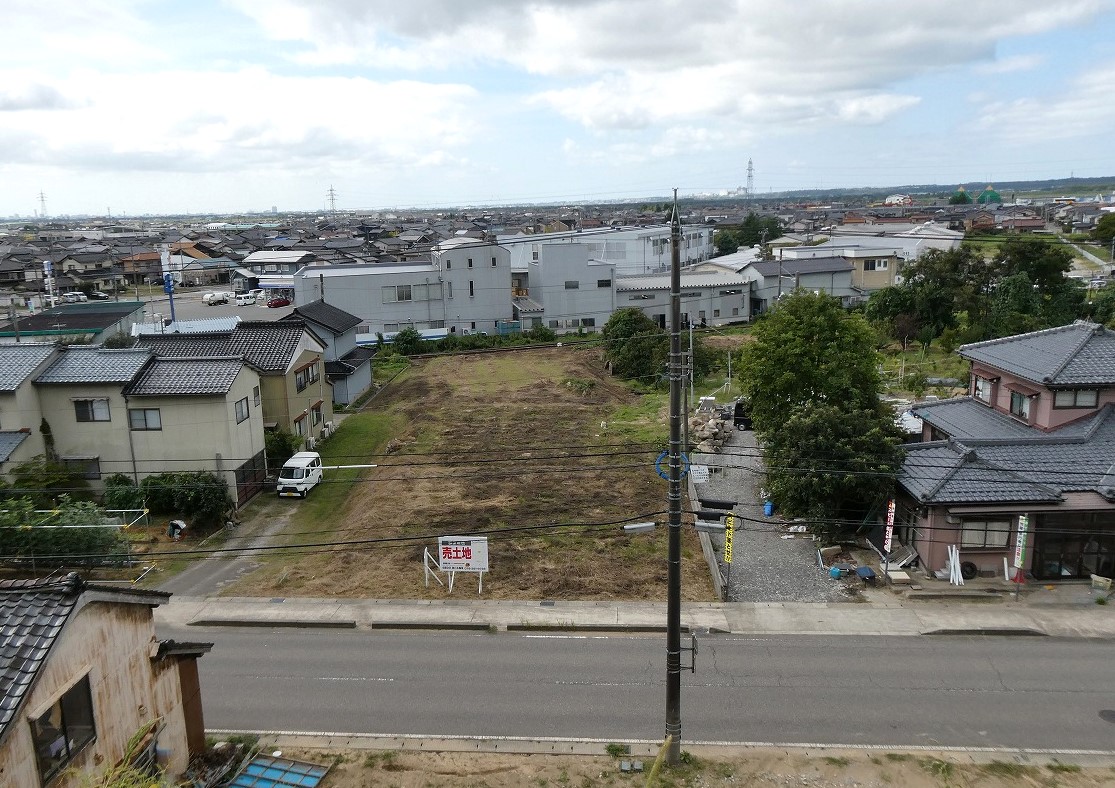 売土地　(津幡町字清水ト)