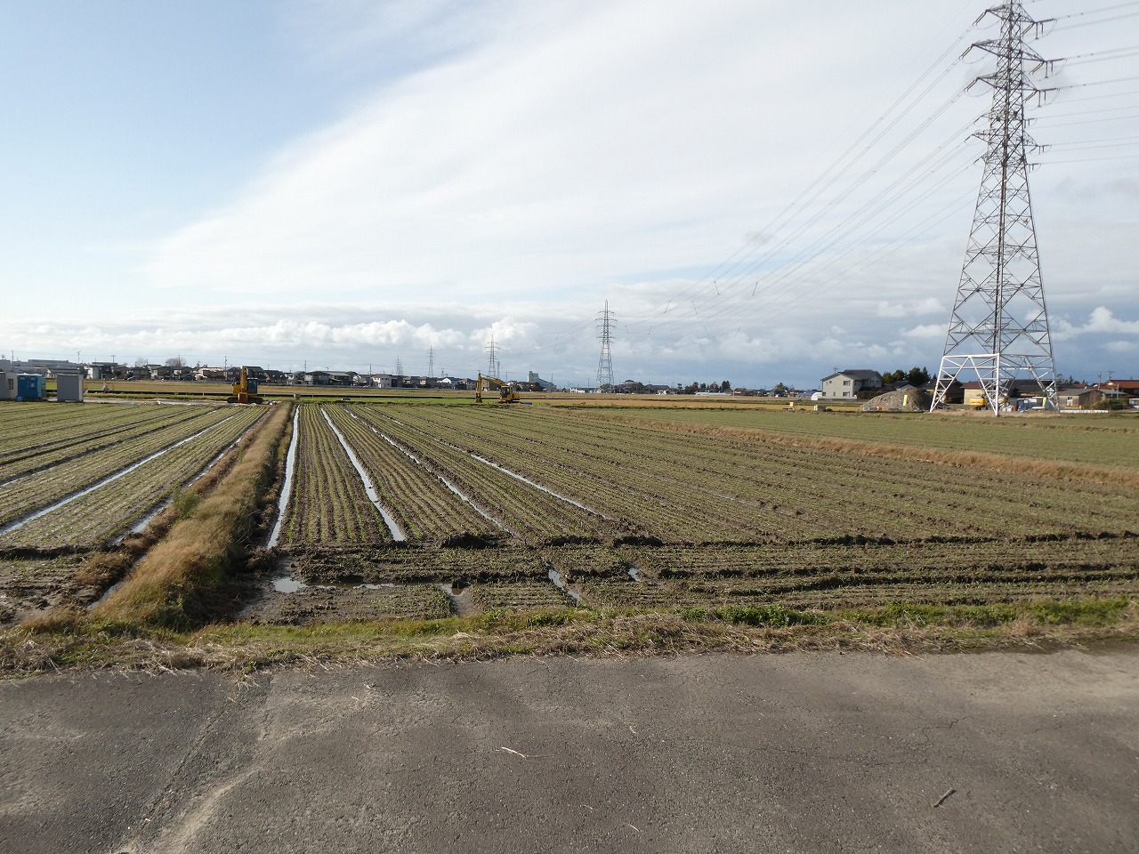 売り農地　(白山市田地町)