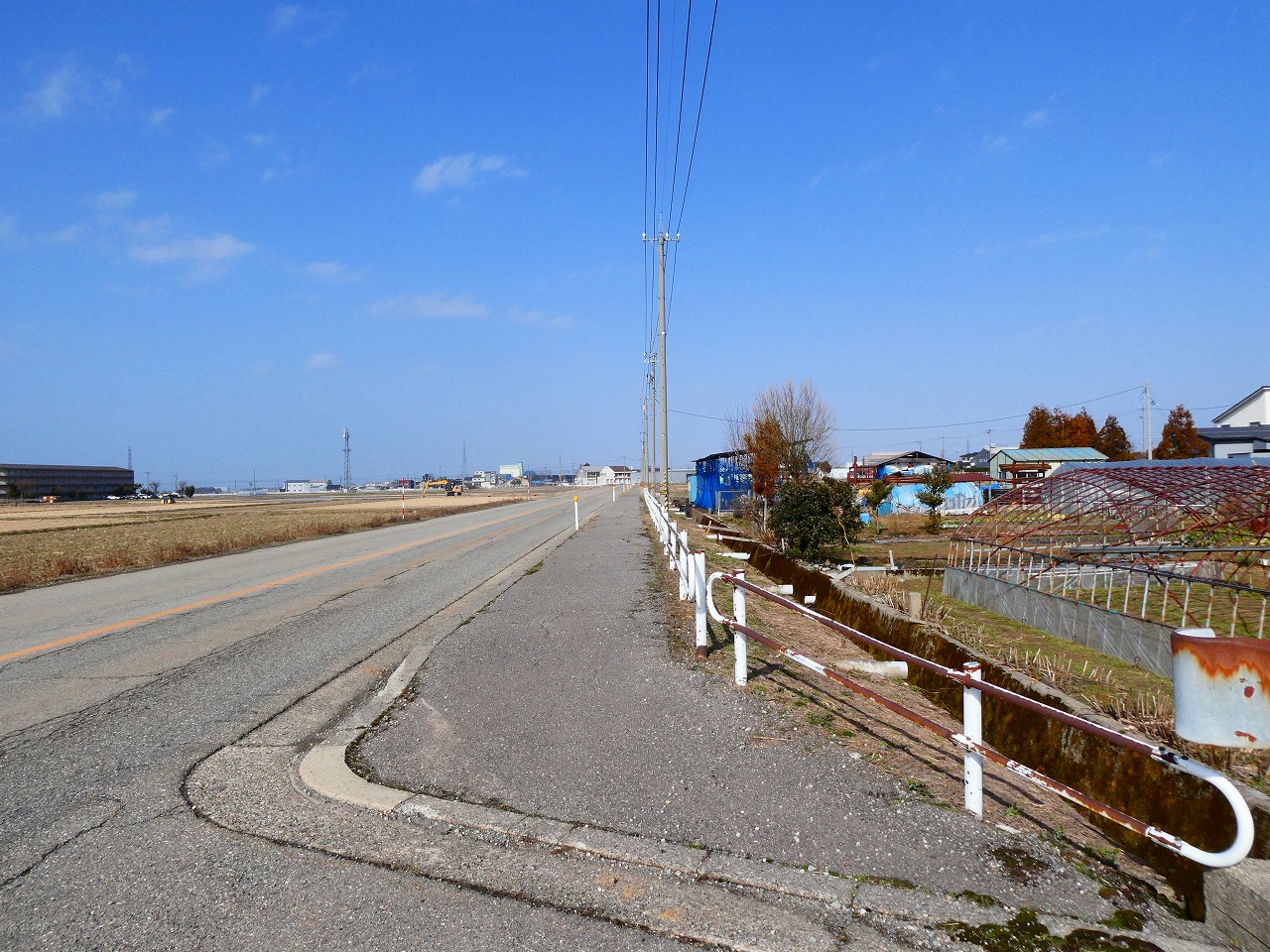 貸土地　　(白山市寄新保町）